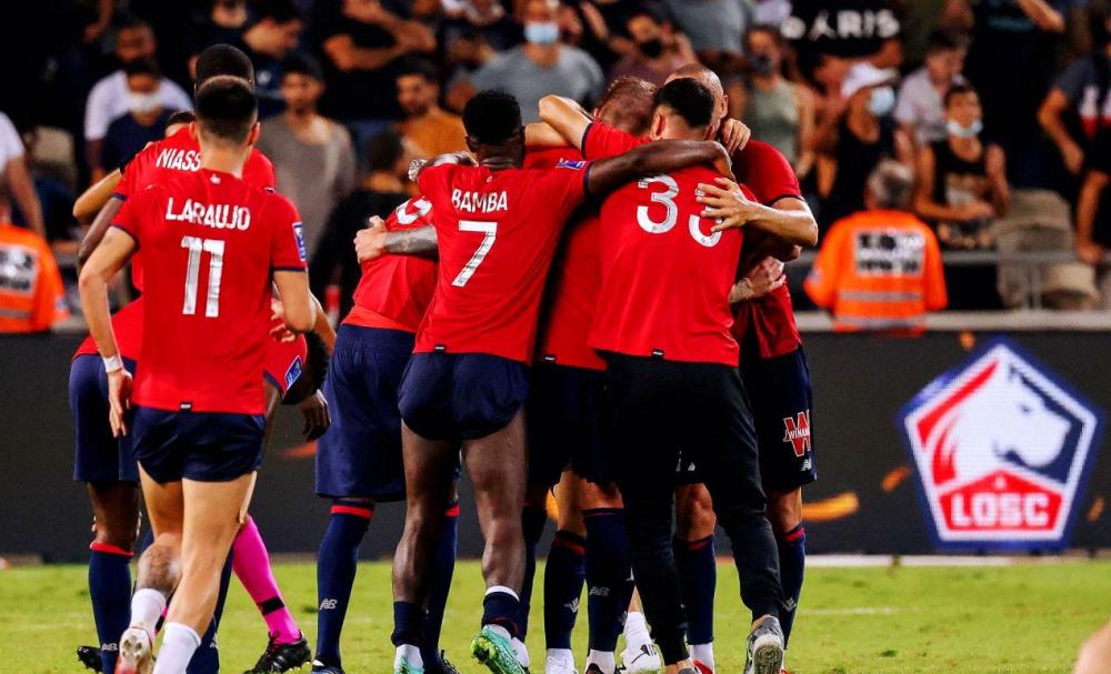 里尔防守固若金汤,零封对手延续不败